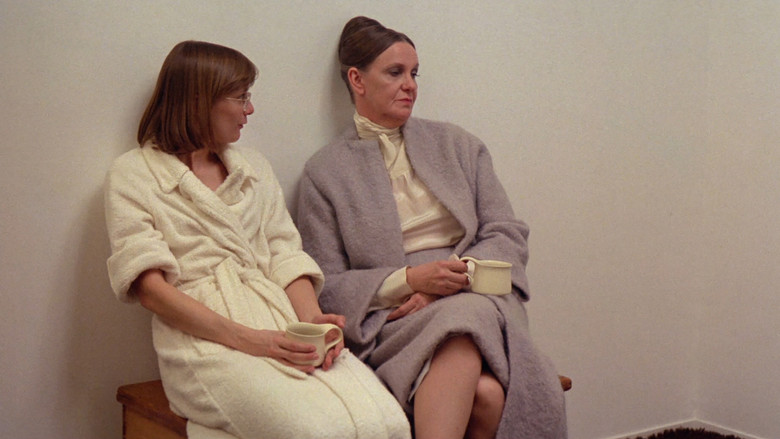 Interiors still 6