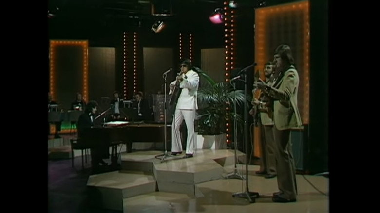 Roy Sings Orbison still 3
