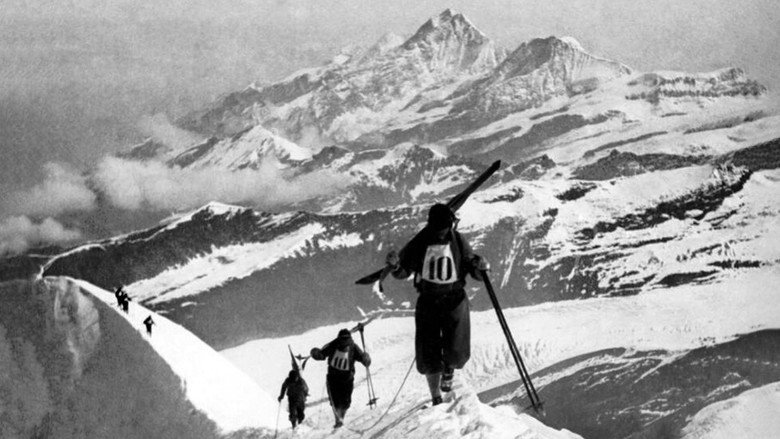 White Marathon still 3