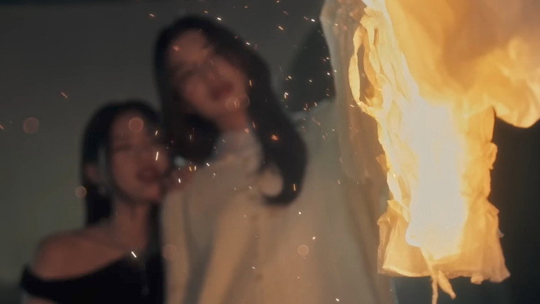 Oxytoxin still 3