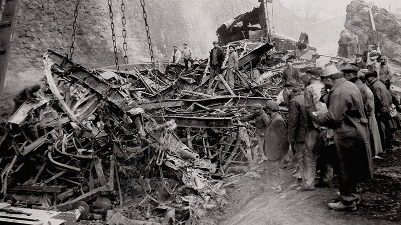 1917, The Train from Hell still 1