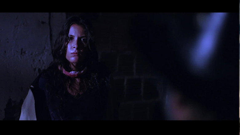Black Miçanga still 2