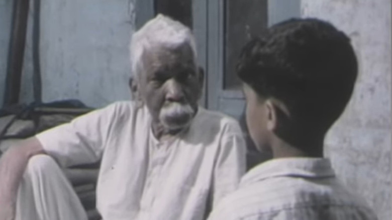 Angutha Chhap still 1